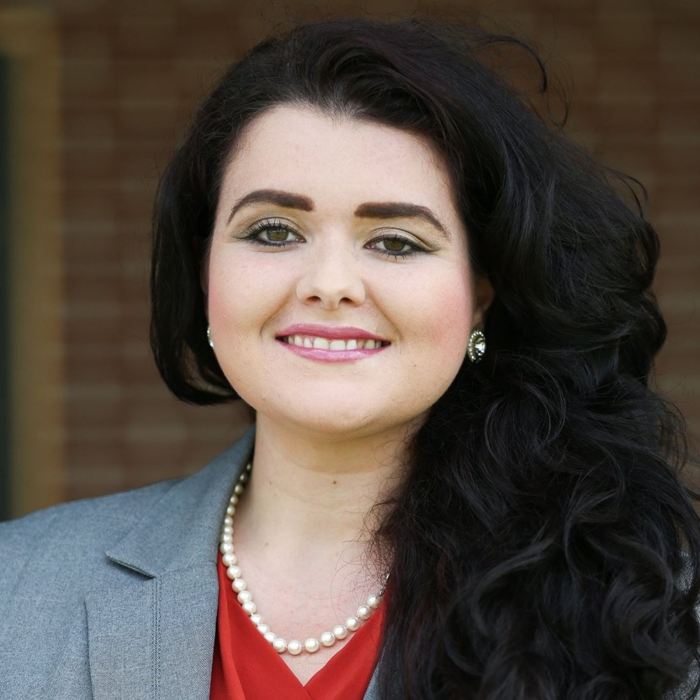 Meet your Posher, Esperanza